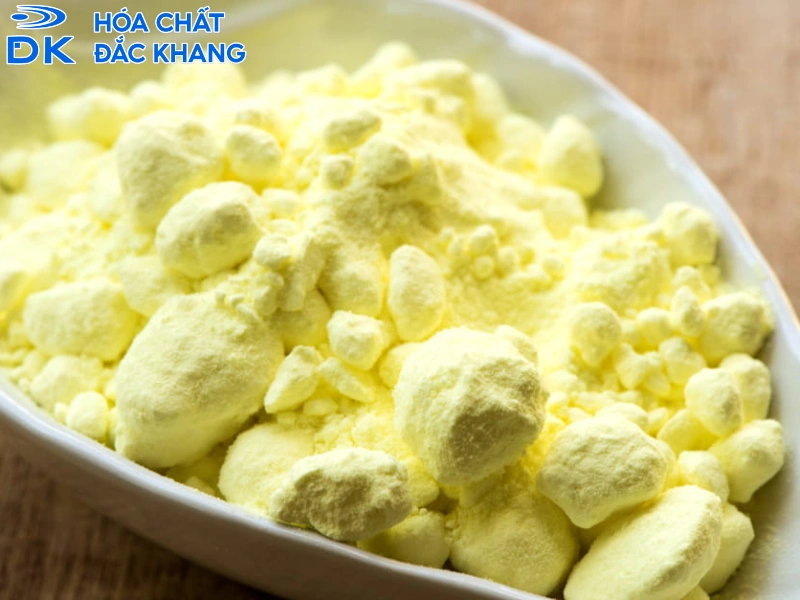 lưu huỳnh đuổi rắn