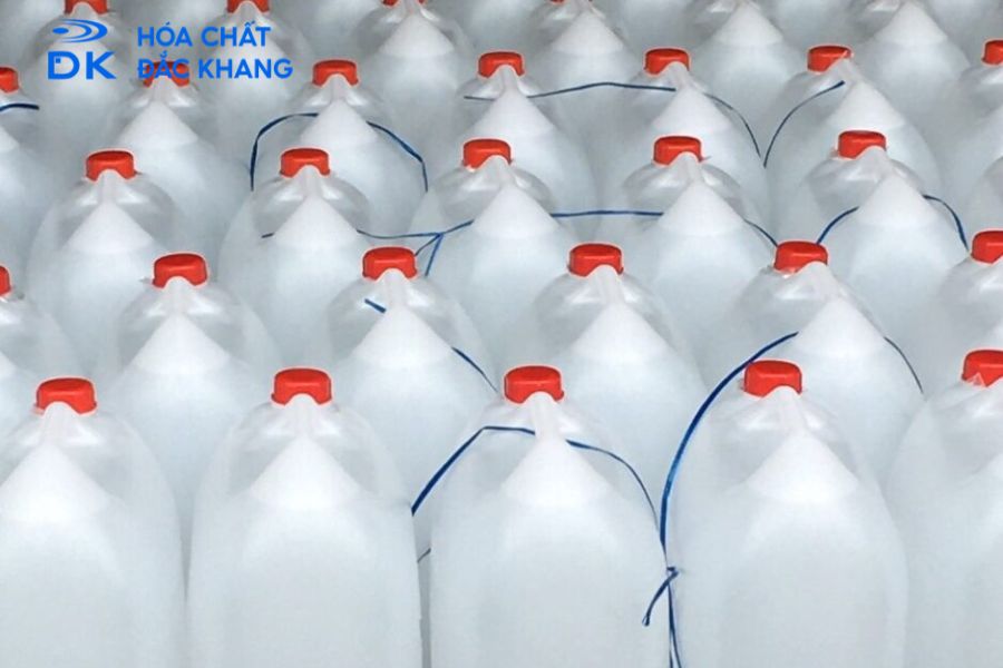 Cồn Vệ Sinh Công Nghiệp: Hóa Chất Tẩy Rửa Hiệu Quả Hiện Nay