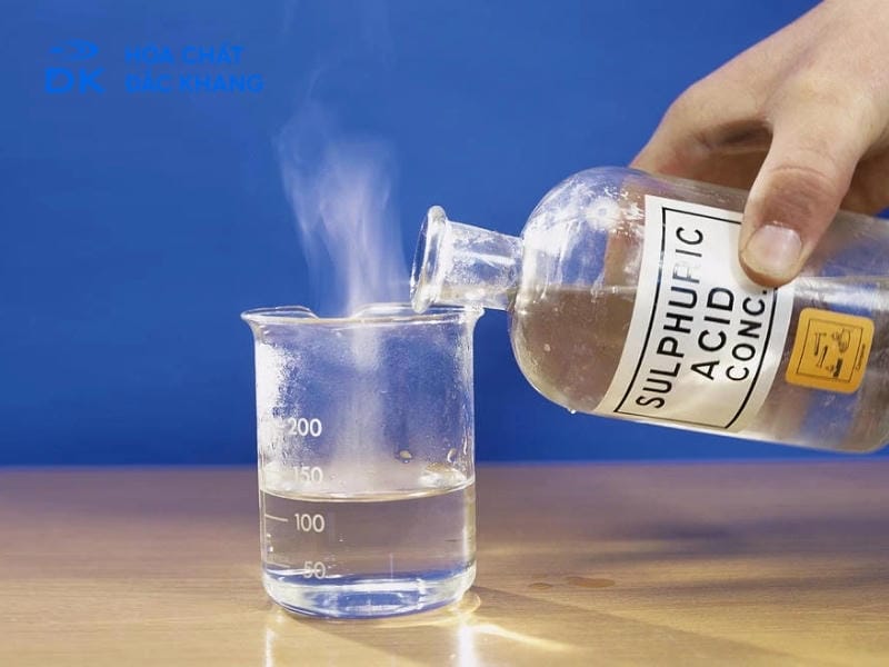 Ứng Dụng Hàng Đầu Của Acid Sulfuric H2SO4 60% Trong Công Nghiệp