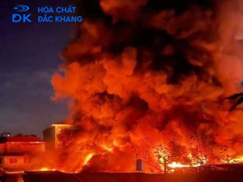 #Hiểm Họa Cháy Nổ Do NaOH – Nguyên Nhân & Cách Phòng Tránh
