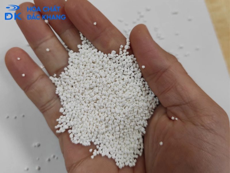 Calcium Chloride Khan Là Chất Hút Ẩm Mạnh? Cách Chọn Đúng Chủng Loại Để Đạt Hiệu Quả Tối Đa