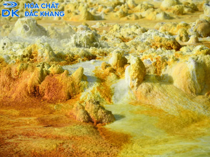 lưu huỳnh màu gì