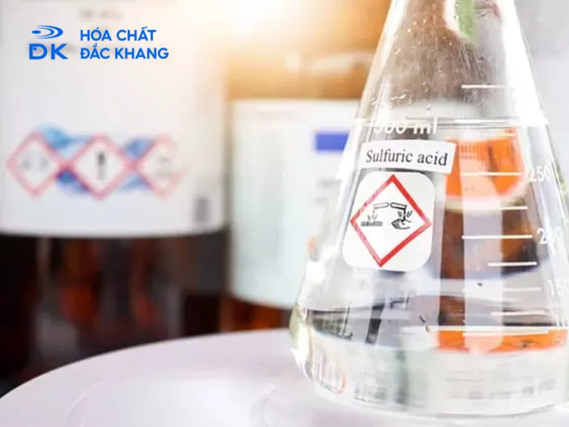 Ứng Dụng Quan Trọng Của Acid Sulfuric H2SO4 30% Hiện Nay