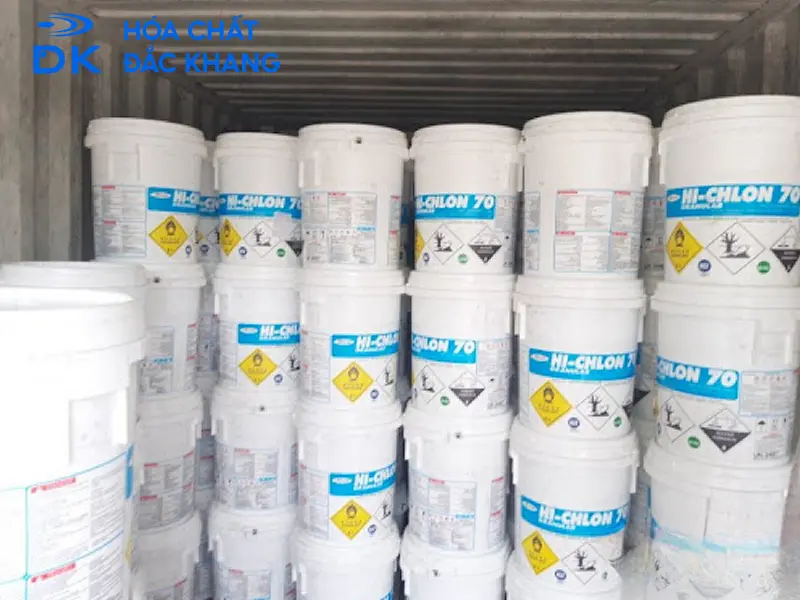 So Sánh Chi Tiết Chlorine 70 VS 90 Loại Nào Tốt Hơn? So Sánh Chi Tiết Chlorine 70 VS 90 Loại Nào Tốt Hơn?