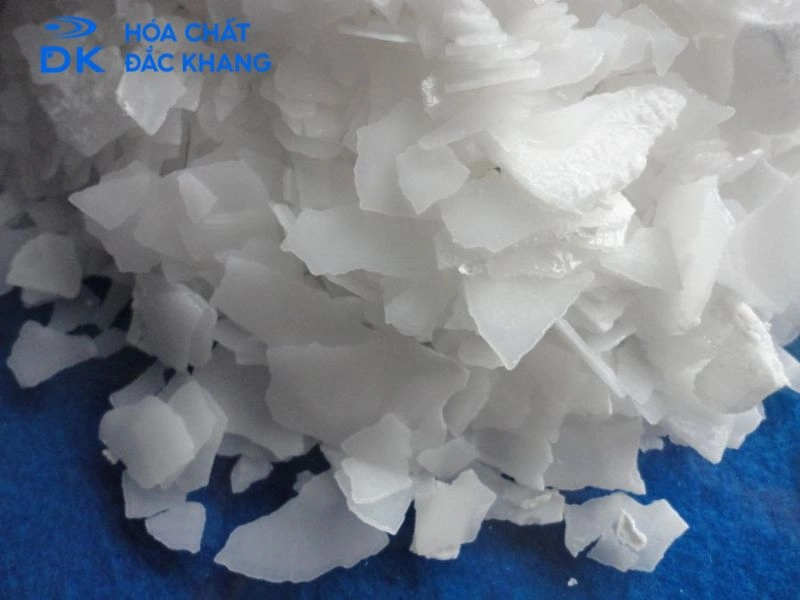 thông cống bằng xút thông cống bằng xút