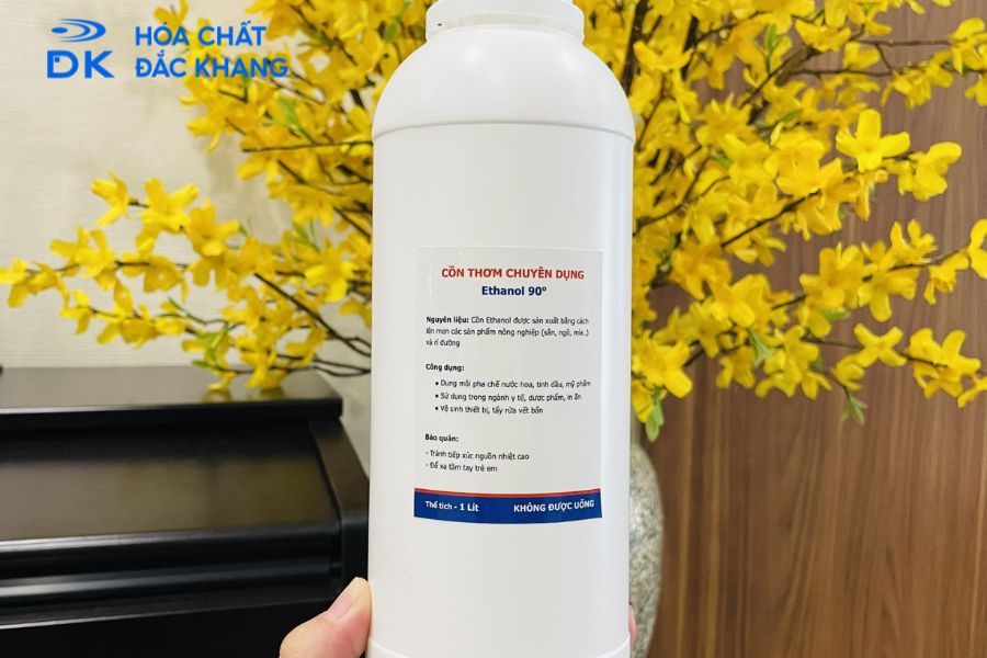 Cồn Thơm Công Nghiệp Là Gì? Đặc Tính, Ứng Dụng & Quy Trình Sản Xuất